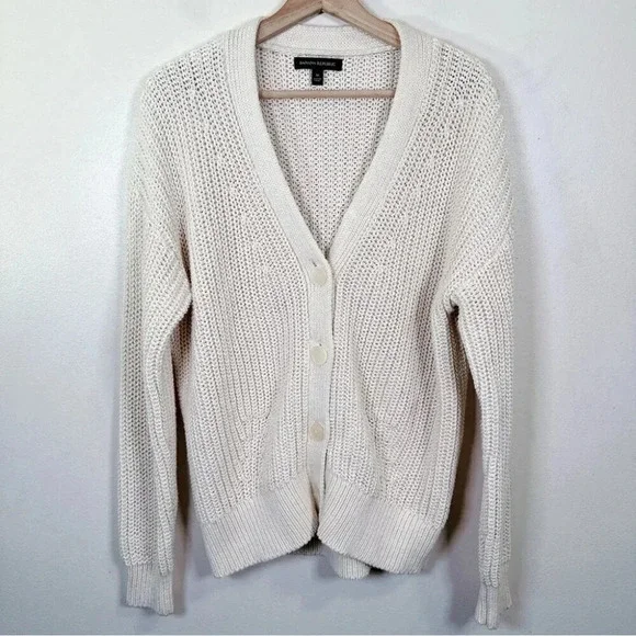 Banana Republic Cream Sweater Cardigan - Picture 4 of 16